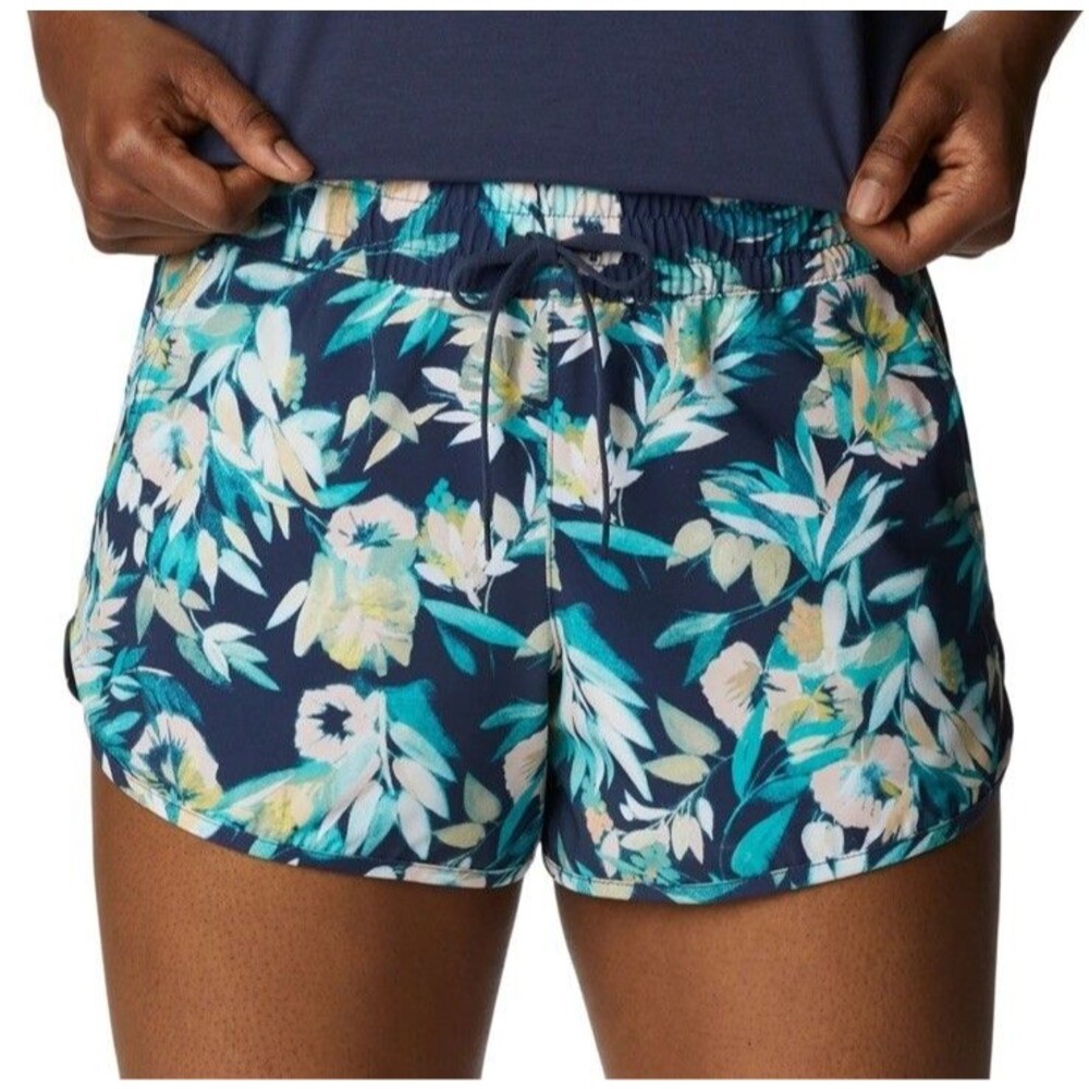Columbia NEW Workout Blue Floral Shorts Pockets Women's Size XXL Omni Shield